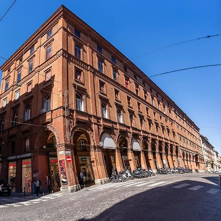 Matildeland Appartamento Centro Storico - Via Indipendenza Bolonha Exterior foto