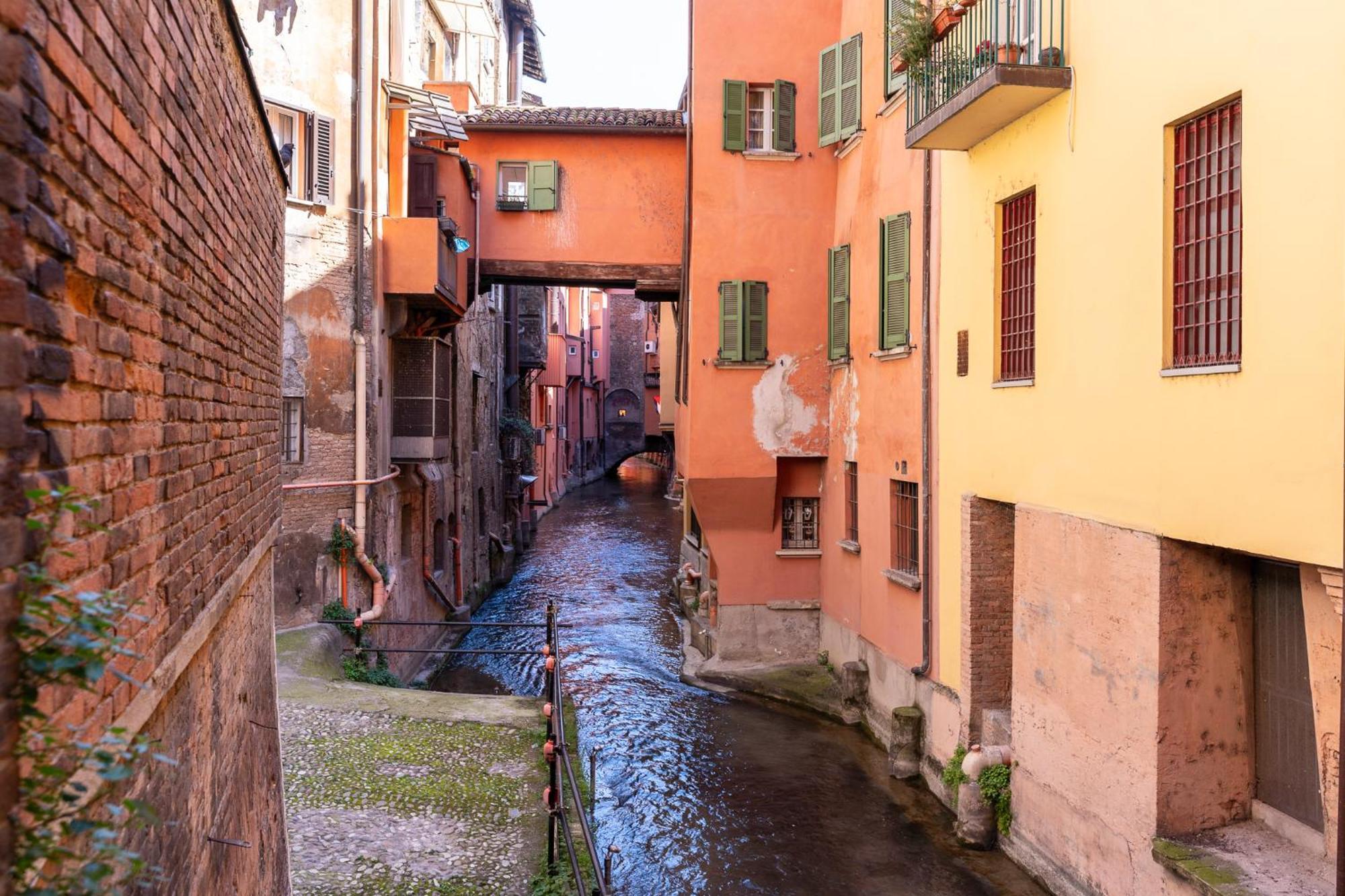 Matildeland Appartamento Centro Storico - Via Indipendenza Bolonha Exterior foto